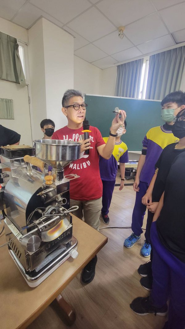 11212六年級我是咖啡人職業試探課程
