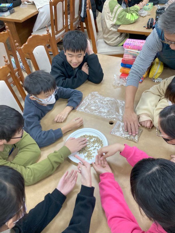 11212六年級我是咖啡人職業試探課程